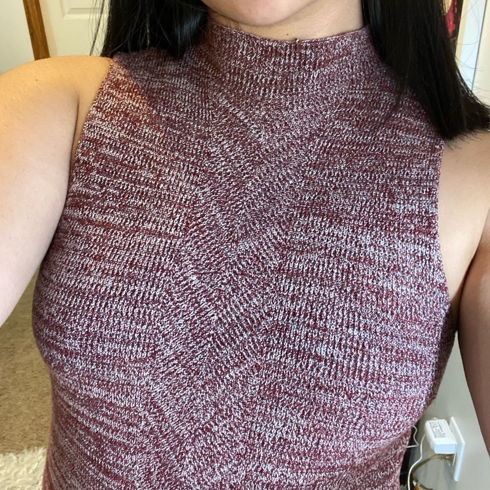 Dress Slit - Picture 4 of 4